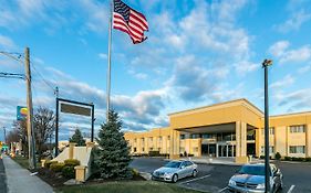 Comfort Inn Medford Ny 3*